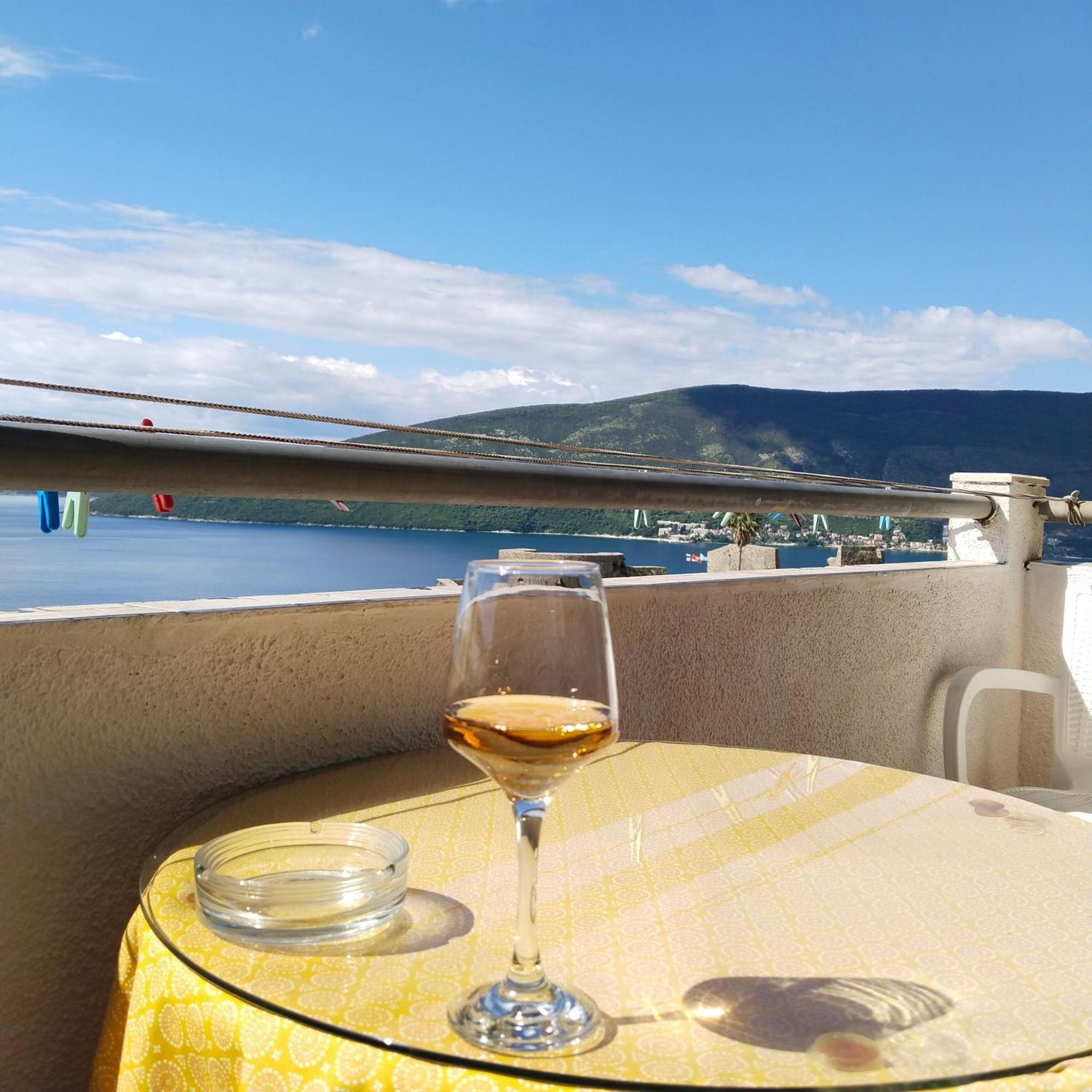 Apartments "Belle Vue" Herceg Novi Exterior photo